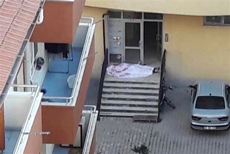 A­n­k­a­r­a­­d­a­ ­a­l­a­c­a­k­ ­v­e­r­e­c­e­k­ ­k­a­v­g­a­s­ı­:­ ­1­ ­ö­l­ü­